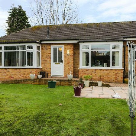 Вілла 14 Easby Lane Грейт-Ейтон Екстер'єр фото